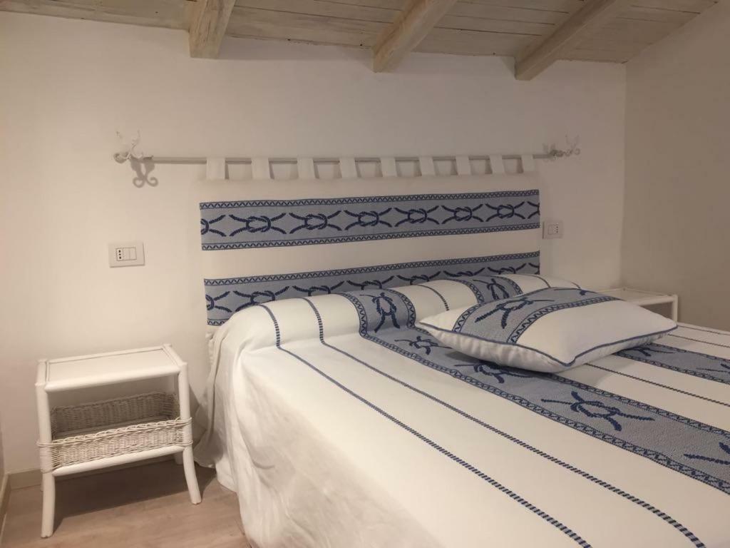 Apartament Blue Portrait House Golfo Aranci Zewnętrze zdjęcie