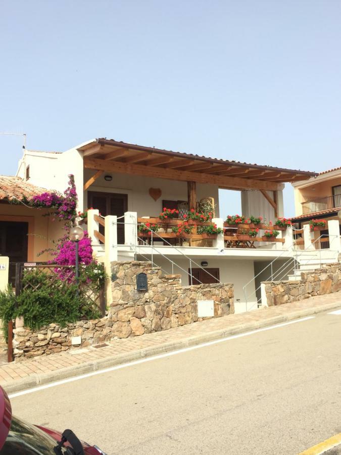 Apartament Blue Portrait House Golfo Aranci Zewnętrze zdjęcie